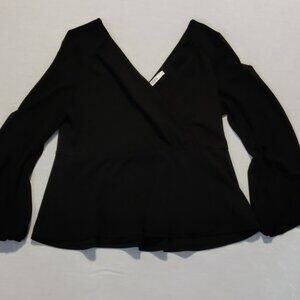 RICKI'S top L